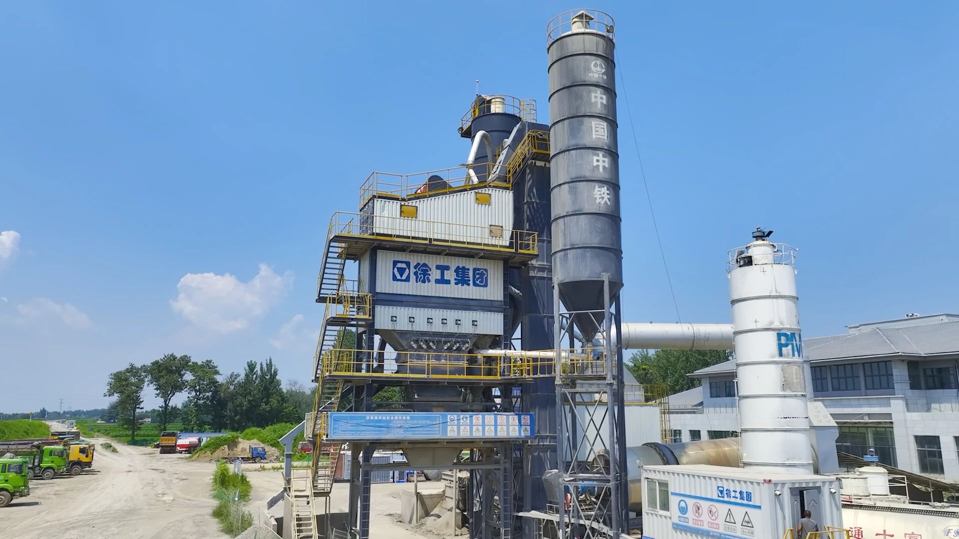 5000型！助力河南高速建設(shè)！