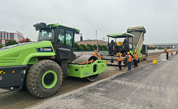 全國(guó)首例！徐工道路新能源成套設(shè)備賦能城市更新