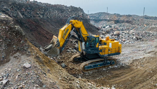 徐工XE1350E挖掘機(jī)批量交付東南大區(qū)