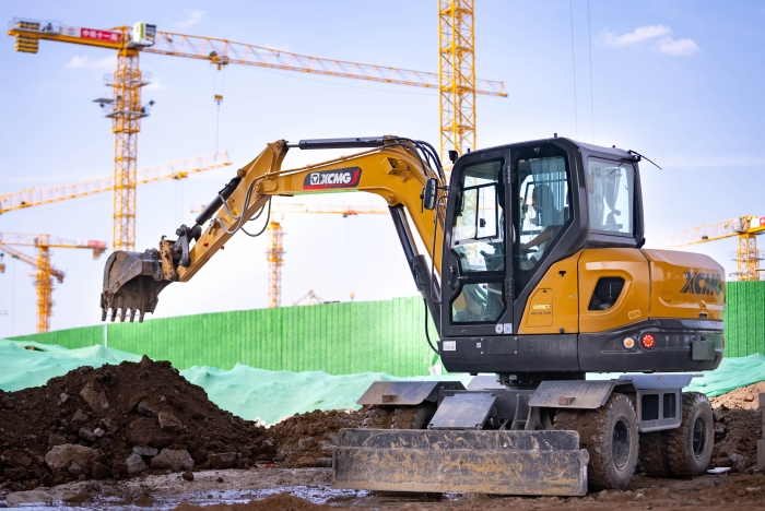 零碳機(jī)場(chǎng)！徐工挖機(jī)護(hù)航超級(jí)工程