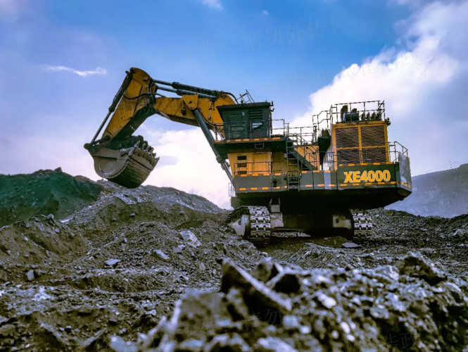 連續(xù)5萬小時(shí)出勤！徐工XE4000液壓鏟受礦區(qū)高度贊揚(yáng)！