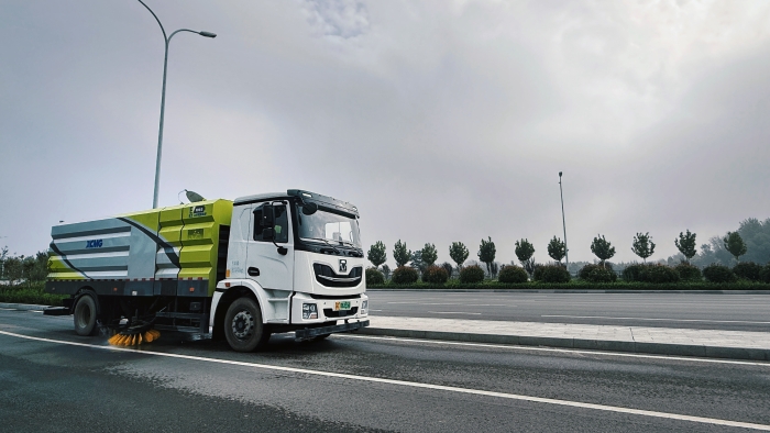 菏澤“迎賓大道”煥新進(jìn)行時！來看徐工如何支招