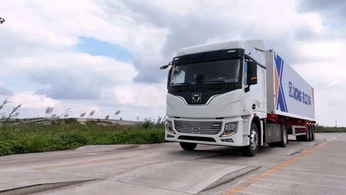 “雙11”呼喚“當日達”！徐工4&times;2底充牽引車助力物流運輸！